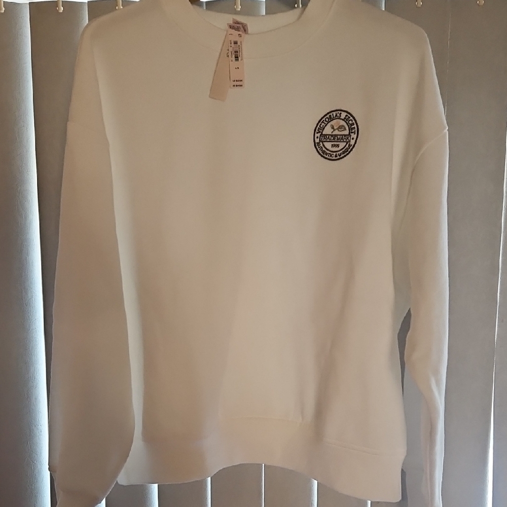 Victoria's Secret  Crewneck Top